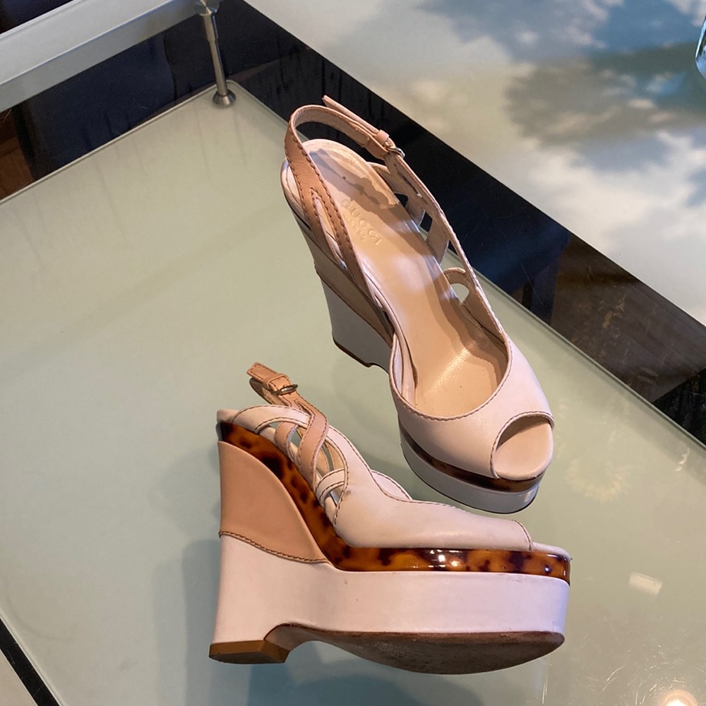 Gucci platform sandal 215813